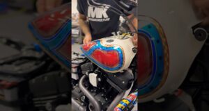 Building a custom Harley in 30 seconds. 